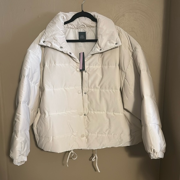 wild fable Jackets & Blazers - Wild Fable Cream Puffer Jacket Women’s Size XXL